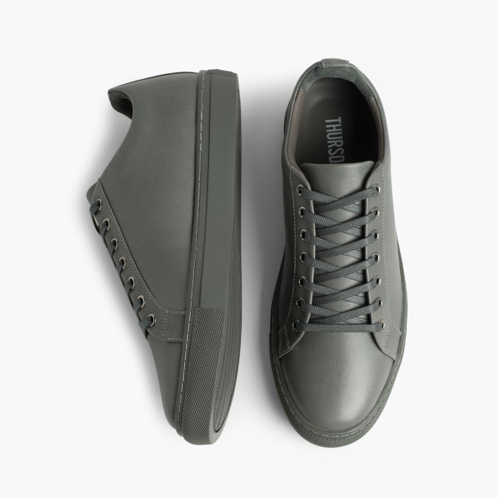 Premier Low Top Grey Leather Sneakers For Men - Reinforced Heel Counter & Precision Double-Row Stitching Detail