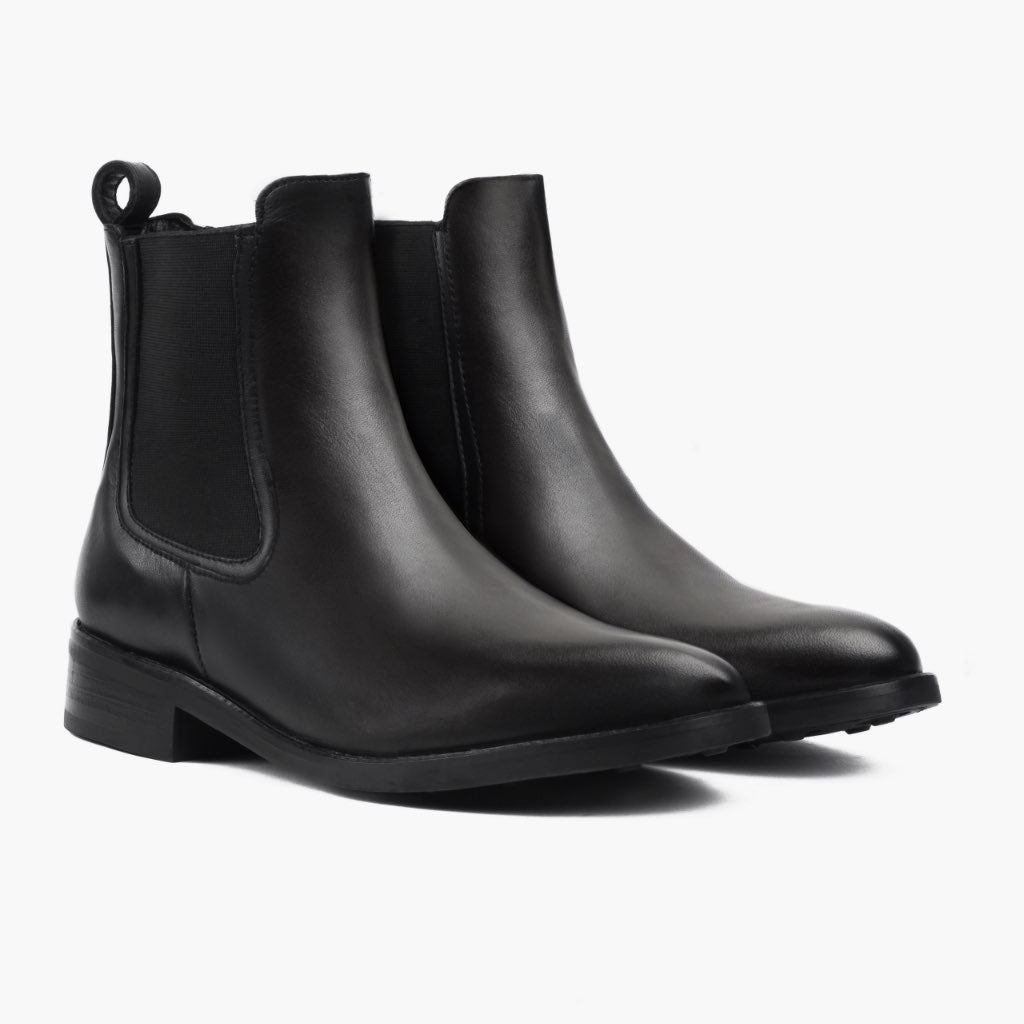 Black Full-Grain leather Boots - Goodyear Welt Construction & Front Toe Box Detail