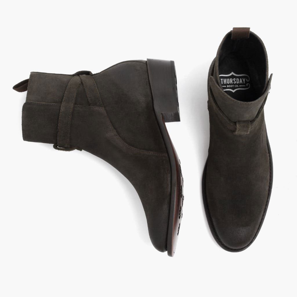 High-Traction Rubber Outsole & Lug Tread Pattern on Dirk Brogues Derby Olive Oil Pullup Leather Shoes StudGuard For Men