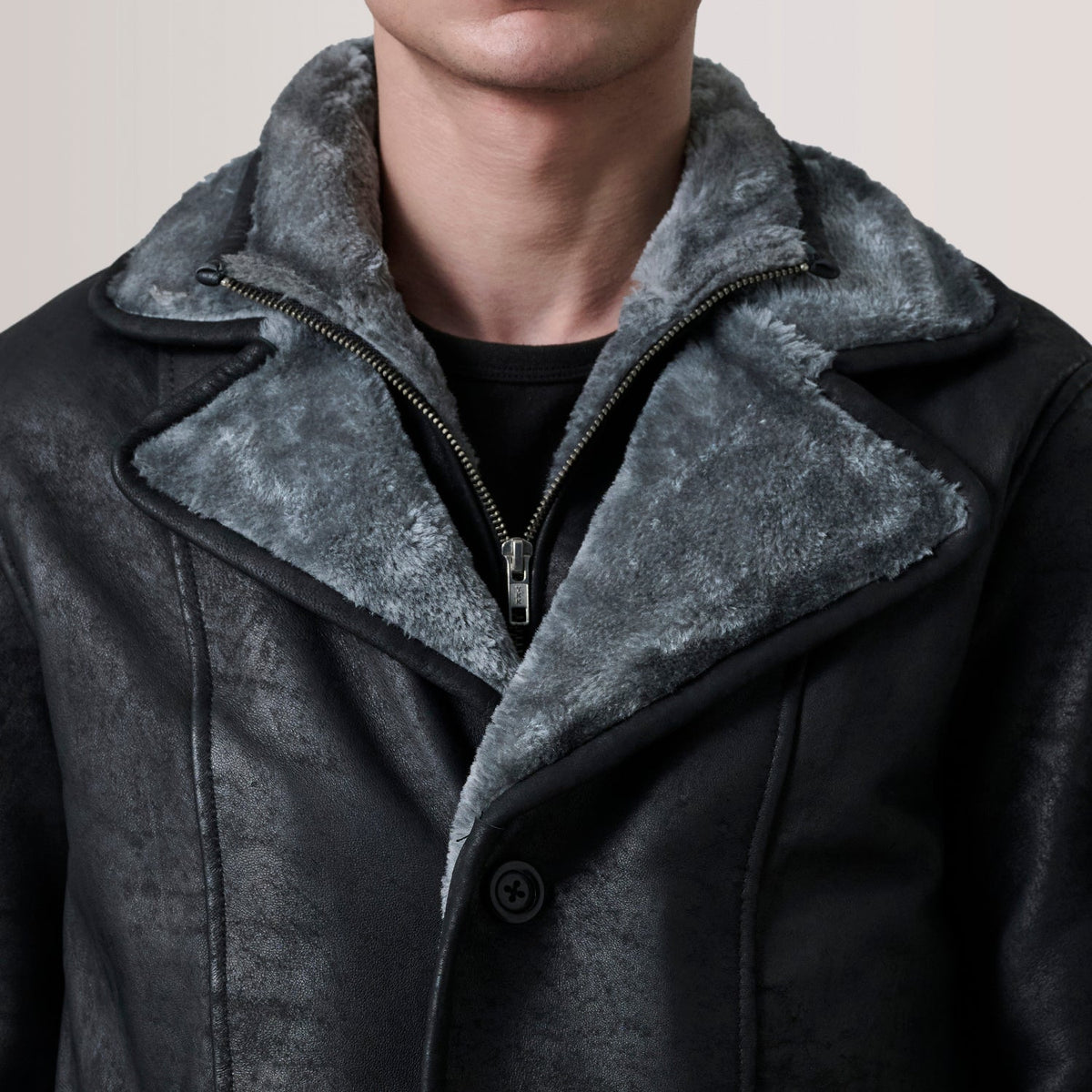 Authentic Sheepskin Snuffed with Snuffed Finish Grain Texture &amp; Heavy-Duty Seam Stitching Detail