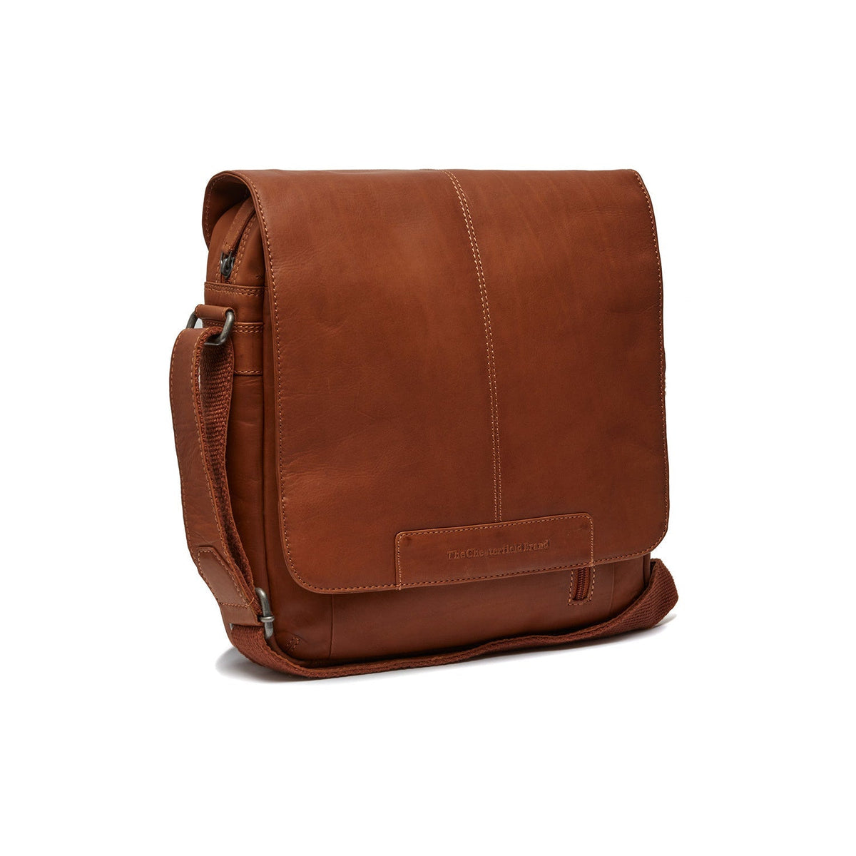 Everyday Carry Perspective Showing Ergonomic Grab Handle & Strap Comfort