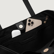 
The Bianca Leather Tote Bag – alternate product view 8