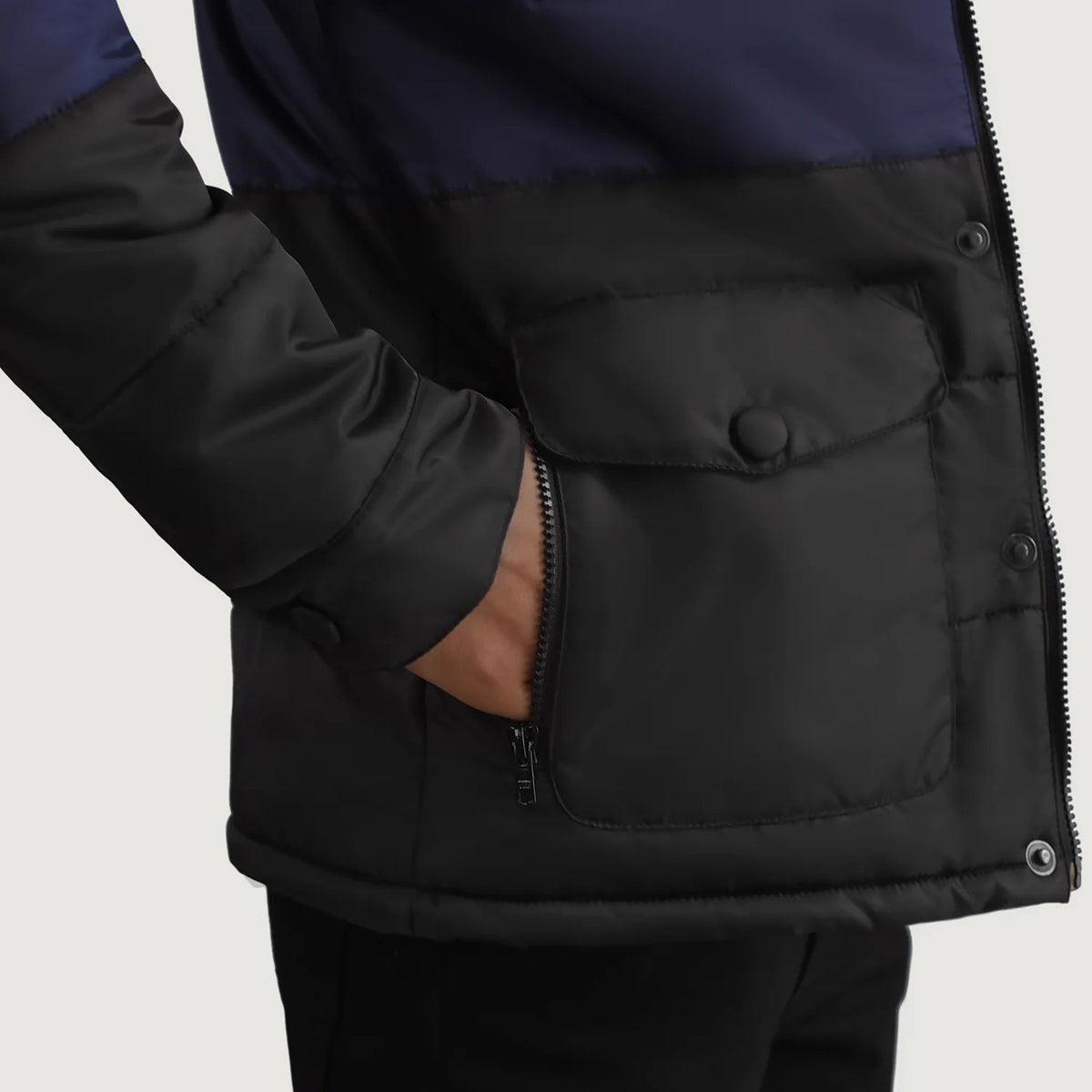 
Interior View Showing Quilted Viscose Lining & Dual Inside Utility Storage Pockets